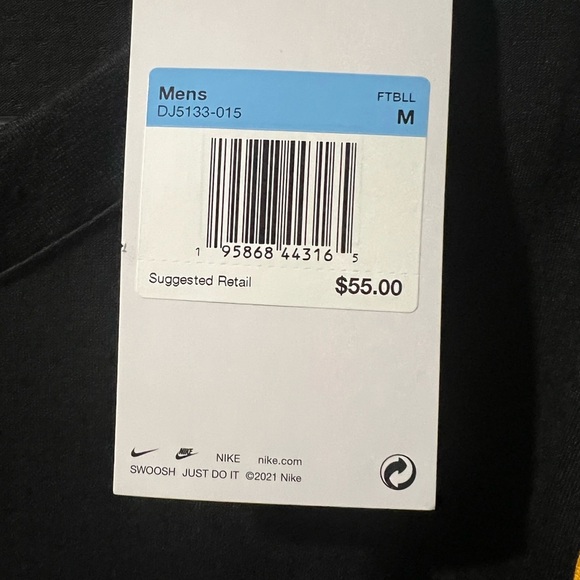 Nike Football T-shirt - Picture 7 of 7